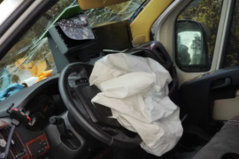 Yolcu Minibüsü Şarampole Devrildi