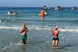 Milaslı Otizmli Gençlerden Kuşadası Açık Su Yüzme Yarışında Büyük Başarı