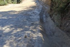 Tarihi Beçin Kalesi Yolu Yenilendi
