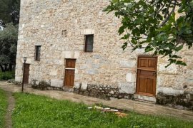 Milas’ta Yıllardır Süren Sorun Çözüldü: Cami ve Okul Duvarı Yenilendi