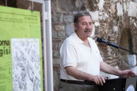 BAŞKAN TOPUZ ÖĞRENCİLERİN PROJELERİNİ İNCELEYEREK BİLGİLER ALDI