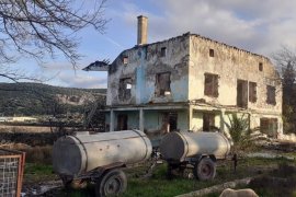 Tarihi balık çiftliği şimdilerde koyun ağılı oldu  