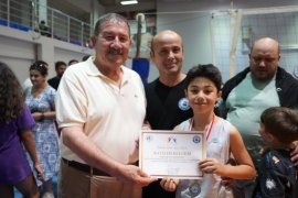 Babalar Günü’nde Coşkulu Voleybol Ve Basketbol Maçı