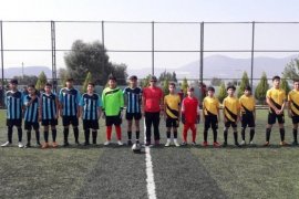 Yıldız Futbolcuların Maçları Sürüyor