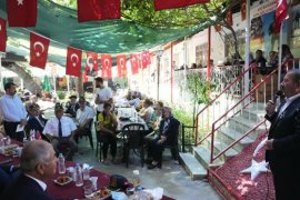 Vatan İçin Canını Ortaya Koyan Gazilerimize Minnetle