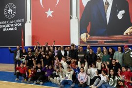 Öğretmenler Turnuvasının Final Maçı Yeni Spor Salonunda Oynandı