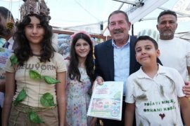 İlköğretim Haftası’nda Protokole Miniklerden Büyük İlgi