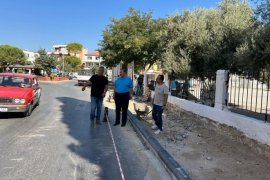 İnönü Caddesi’nde Kaldırımlar Yenileniyor