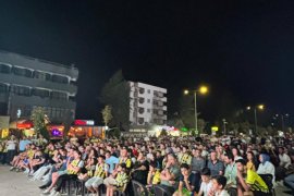 Kutlama Bitti, Temizlik Başladı