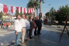 Asırlık çınar CHP, kuruluş yıldönümünü kutladı