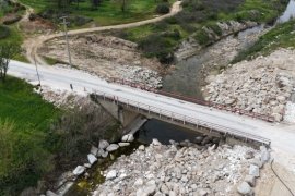 Büyükşehir Hacıbayramlar’da Kalıcı Çözüm İçin Çalışıyor