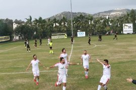 Beçin Gençlikspor 1 puanla döndü