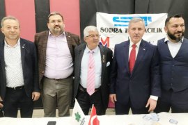 Gelecek Partisi üyeleri iftarda buluştu