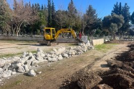 Büyükşehir’den 12 İlçede Mezarlıklarda 51 Milyon TL’lik Çalışma