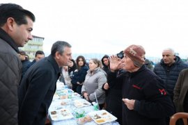 Başkan Aras'tan Depremzedelere Moral ve Destek Ziyareti