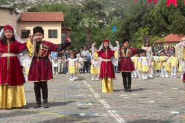 Milas’ta bayram coşkusu sokaklara taştı