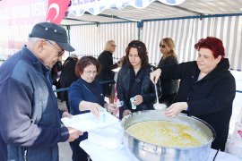 CHP’den şehitlerimiz için keşkek pilav hayrı