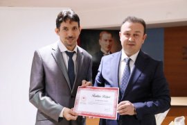 Kaliteli Üretim İçin Üreticiye Kasa ve Hasat Tarağı