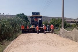 Büyükşehir 4300 metrelik İçme ve Savran Mahallesi Yollarını Yeniliyor