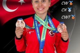 Hazal Burun’dan Milli Takımda Yeni Dünya Rekoru