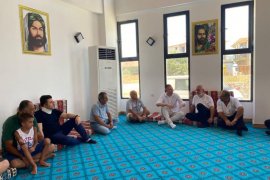 Cemevinde Aşure İkram Ettiler