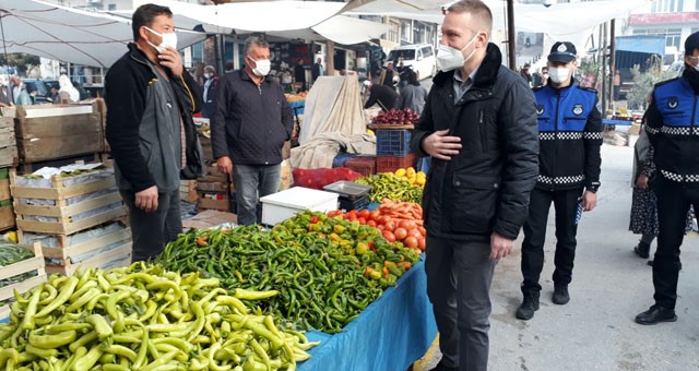 Kaymakam Böke’den Salı Pazarı ziyareti..