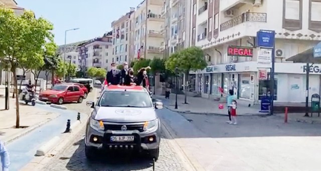 Milas Belediyesi'nden 23 Nisan konvoyu