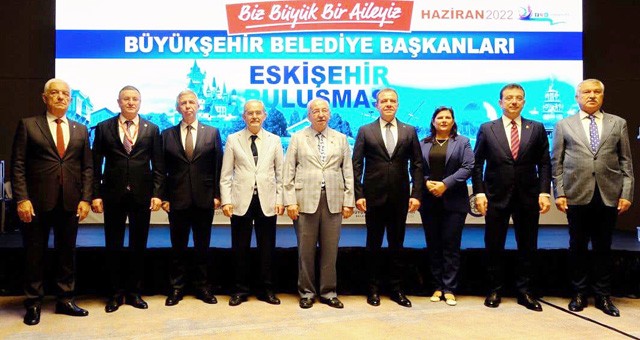 Başkan Gürün, Eskişehir’de belediye başkanları toplantısına katıldı