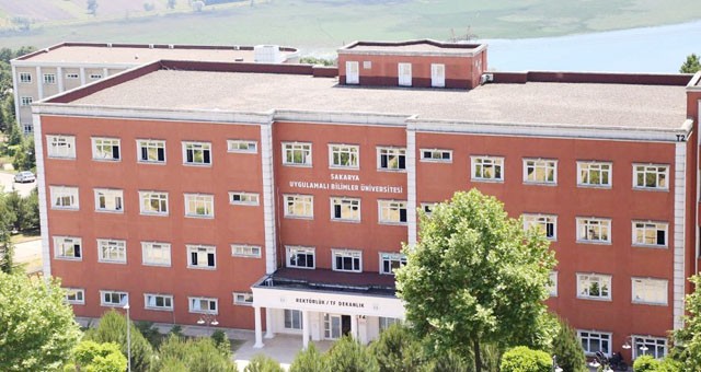 Sakarya Uygulamalı Bilimler Üniversitesi 9 Öğretim Üyesi alıyor