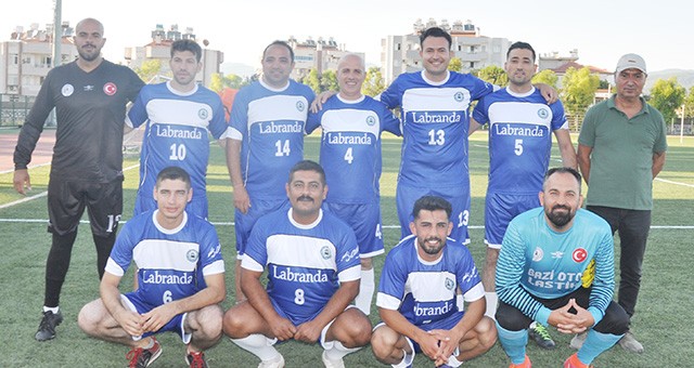 Turnuvanın iz bırakan sporcuları