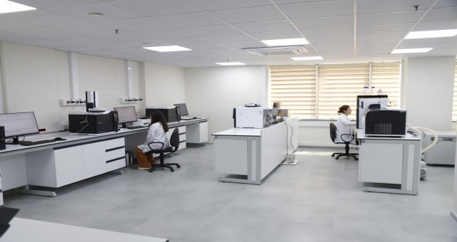 100.Yıl Gıda Analiz Laboratuvarı Bal ve Zeytinyağı için Devrede
