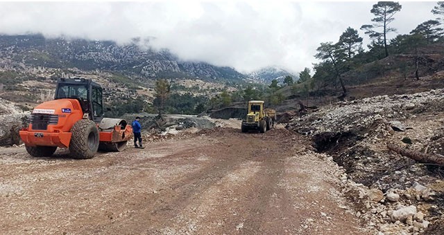 Kırsal mahalle yollarında iyileştirme çalışması