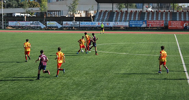 Mahalli  Amatör  Küme’de Yer Alan Takımlar  Çok  Zor  Durumdalar