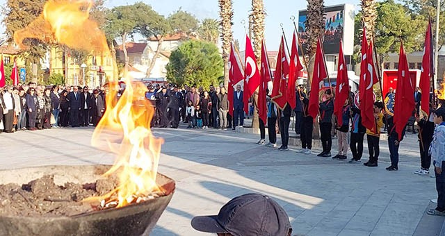 “Sen bizim her anımızda, hep sol yanımızdasın...”