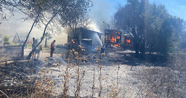 Bodrum Belediyesi Ekipleri yangınlara müdahalede destek oldu