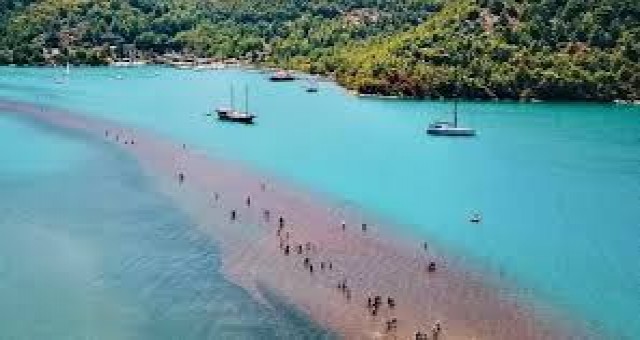 MARMARİS KIZKUMU PLAJ İŞLETMESİ İHALESİZ DEVREDİLMİŞ!