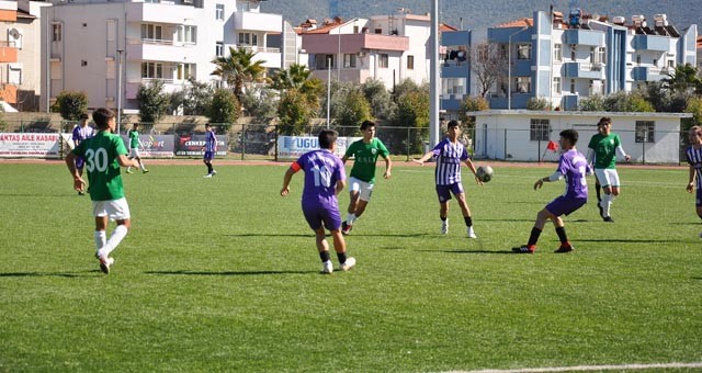 Muğlaspor U18 takımı deplasmanda Yeni Milasspor U18 takımını  4-0 la geçti