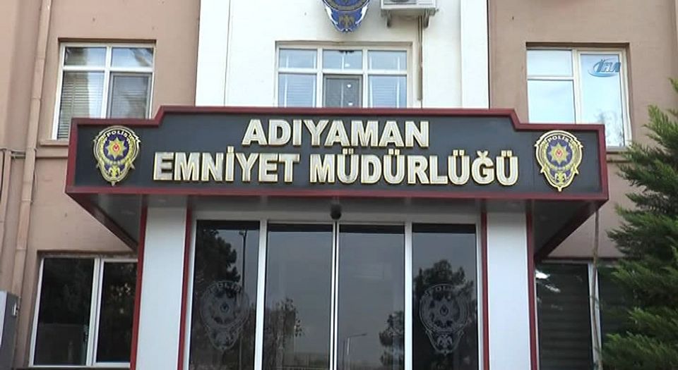 Adıyaman'da Aranan Şahıslar Kısıtlamada Yakalandı