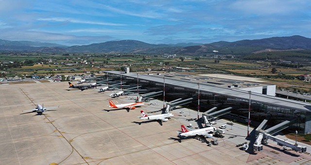 10 Ayda 4 Milyon Yolcuya Hizmet Verdi  