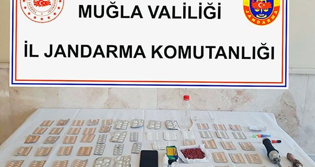 Jandarmadan Milas kent merkezinde uyuşturucu operasyonu  