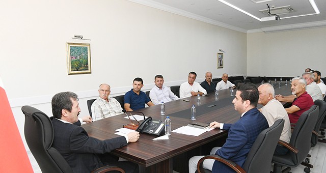 Yeniköy – Kemer köy havzasındaki mahallelerin muhtarları Muğla Valisi Orhan Tavlı’yı ziyaret etti