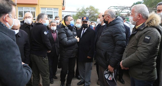 Kaymakam Arslan ağlayarak veda etti..