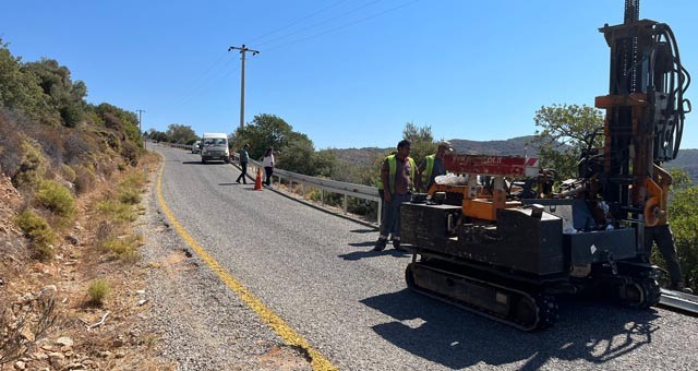 Büyükşehir Güvenli Yollar İçin Çalışıyor