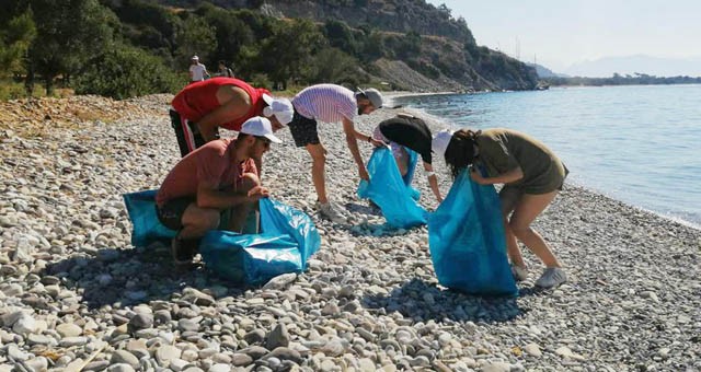 Daha temiz bir doğa için el ele