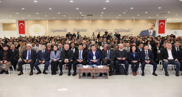 Büyükşehir’den Kuraklık ve İklim Krizine Çözüm Odaklı Çalıştay