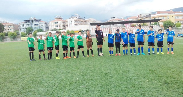 Milas Gençlikspor U12, Yatağanspor U12 takımını  8-0 yendi