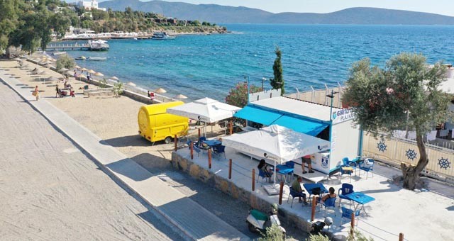 Bodrum’daki halk plajlarında çalışmalar aralıksız sürüyor 