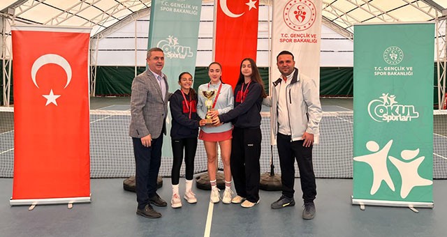 Milas’tan Teniste İl Birinciliği Gururu