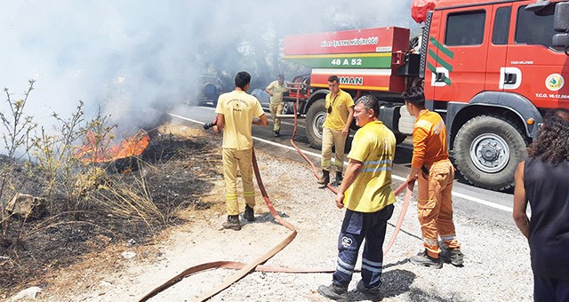 Belediye personelleri büyük bir felaketin önüne geçti