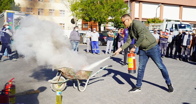 Milas Belediyesi’nden çalışanlara ilk yardım ve yangın eğitimi